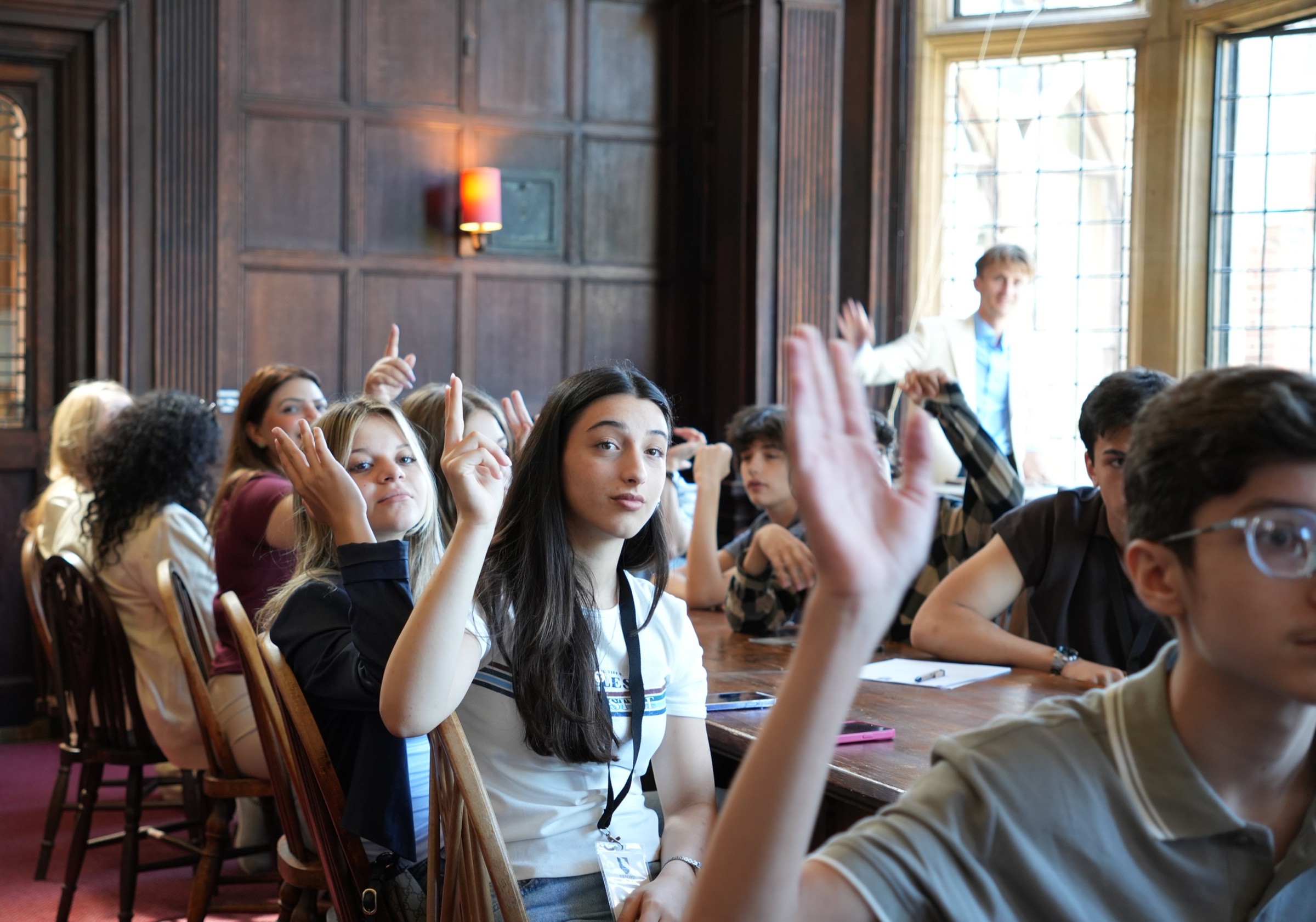Students listening during an Oxford Summer Academy academic session