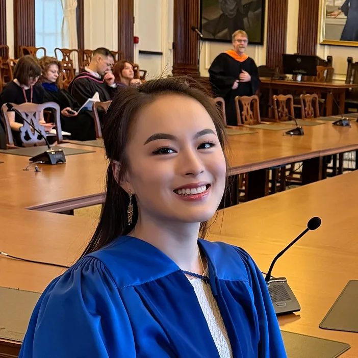 Dr Edie Guo